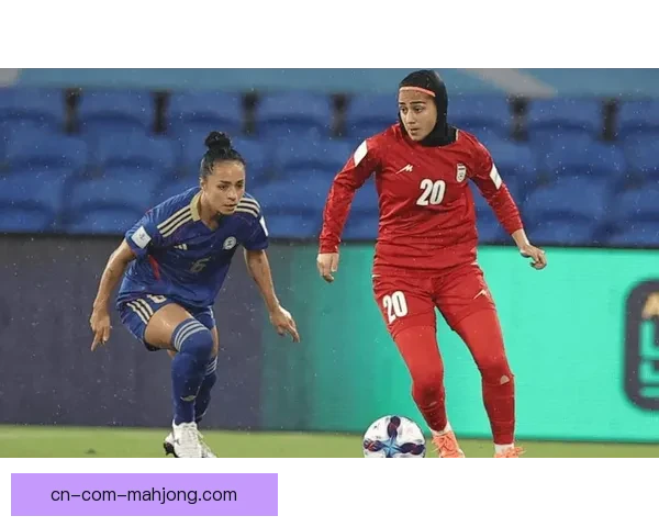 乌斯梅女足世界杯小组赛点球破门首开纪录助力球队领先